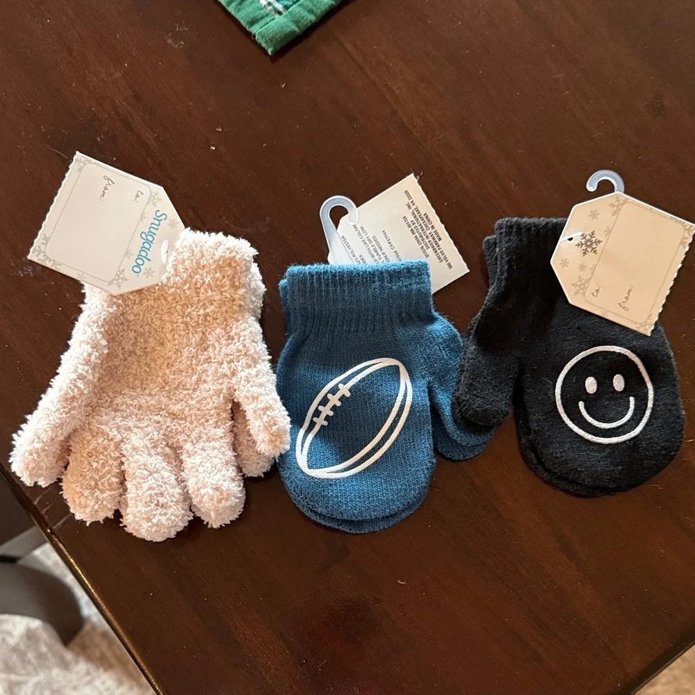 Kids' Cozy Gloves Set